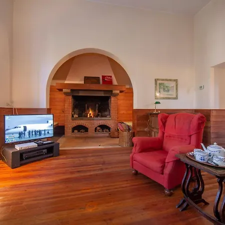 Cascina Virginia Sleeps 10 * Agrate Conturbia