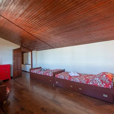 Villa Cascina Virginia Sleeps 10 *